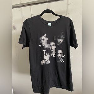 Why Don’t We oversized tee